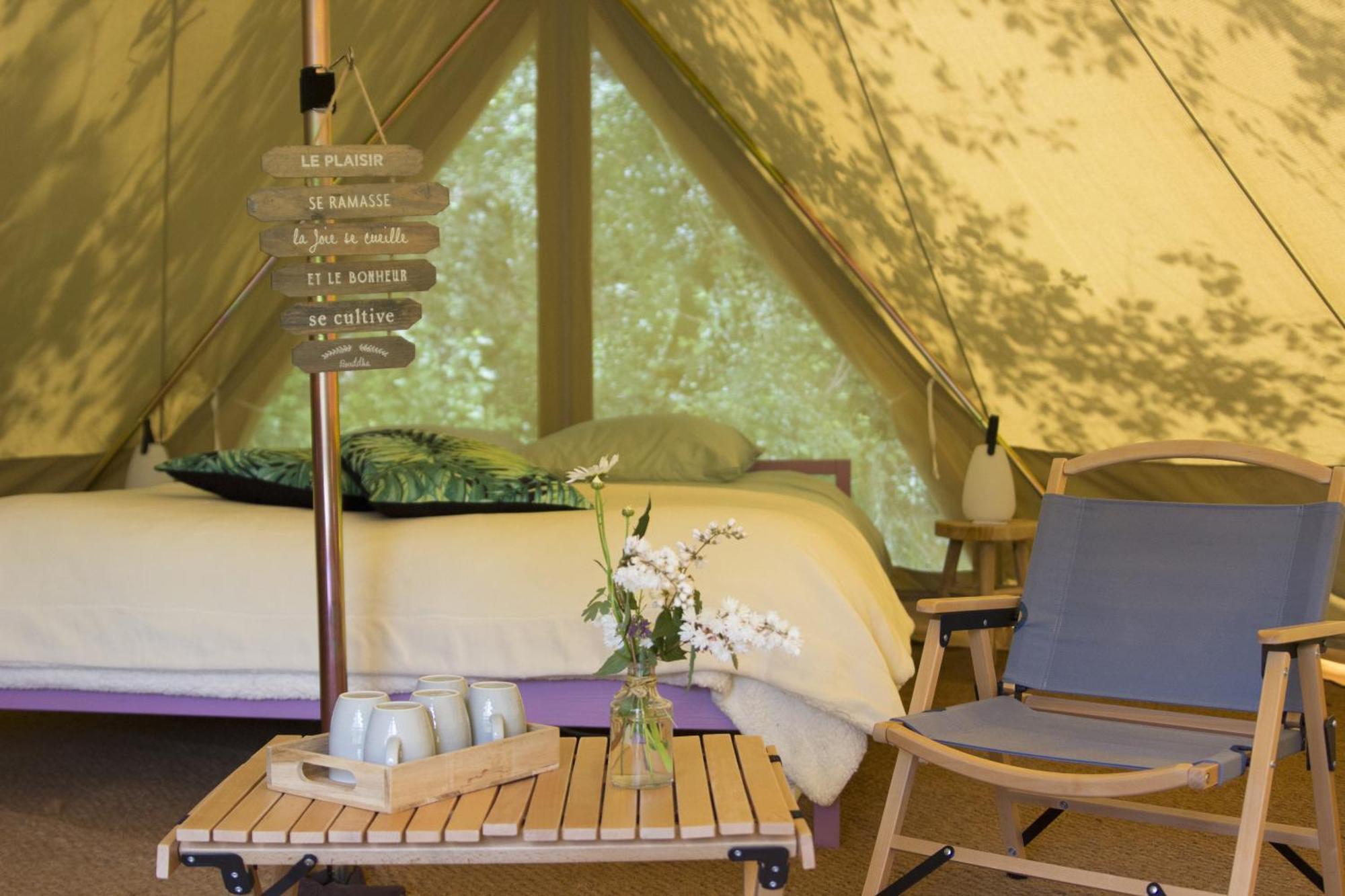 Belair Le Camping Champagnac-de-Bélair Exterior foto